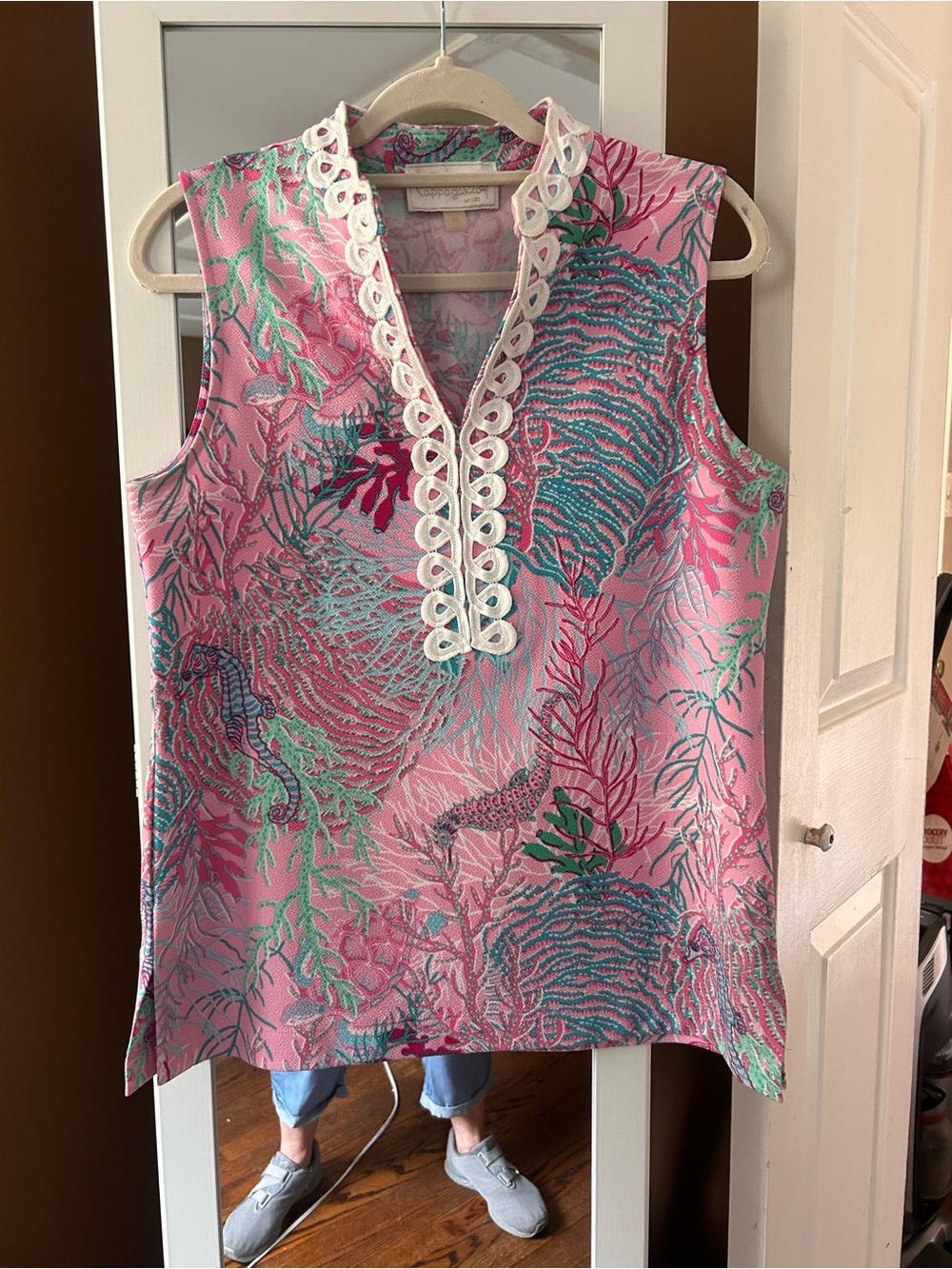 Pappagallo Pink Tropical Print Sleeveless Top with White Trim, Like new or NWOT - Picture 5 of 6